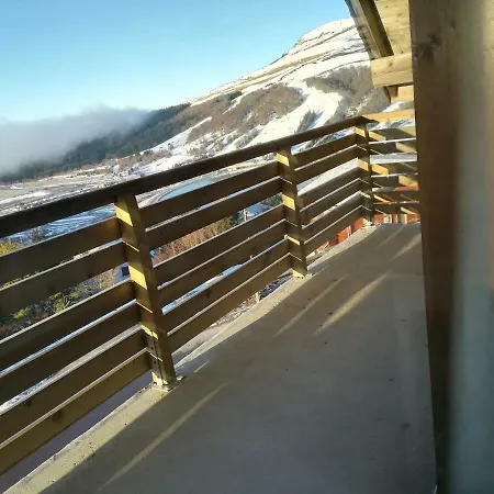 Les Chalets De *
